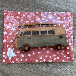 Made In Hawaii Retro Wooden Surfboard On Vintage Van Decorative Magnet